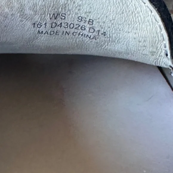 Cole Haan Grand OS Boat Shoes 9.5W Navy Leather Studded Heel - Picture 12 of 16